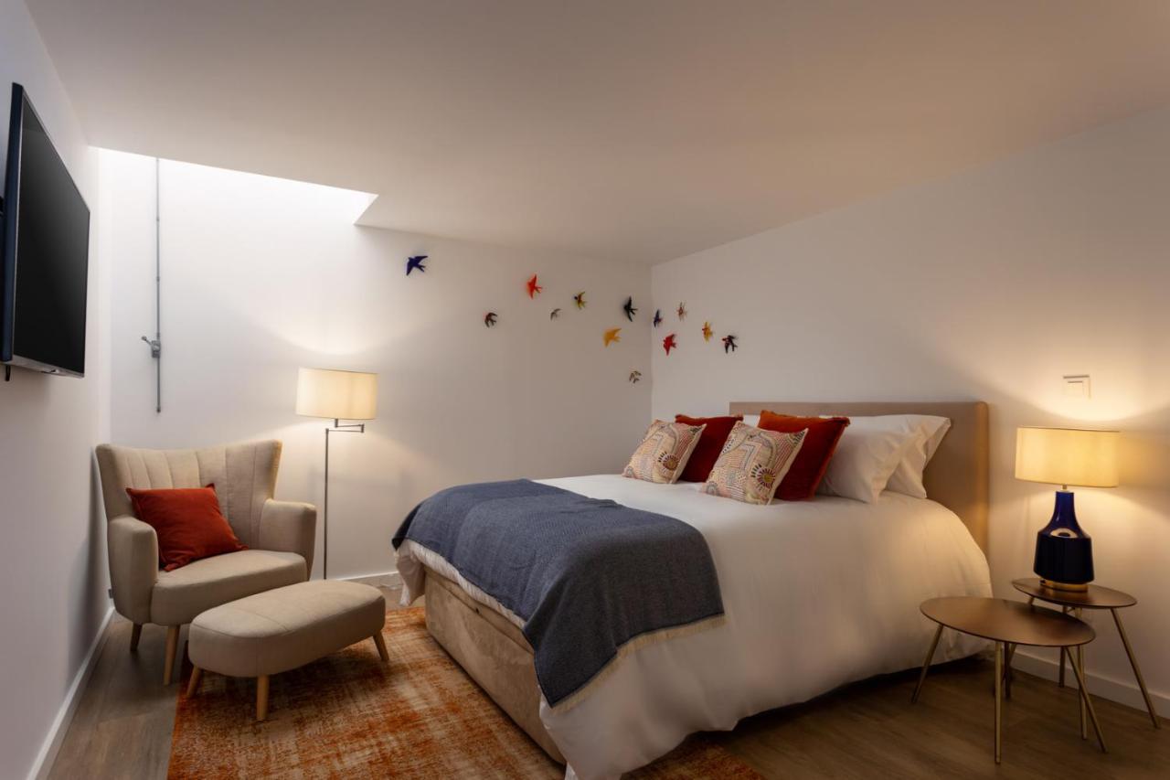 Stupendo- Two Rooms, Patio With Refreshing Pond-Center-Air Conditioning-Free Park Lisboa Eksteriør bilde